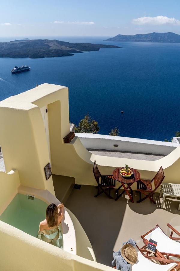 Alma Libre Suites Firá Buitenkant foto